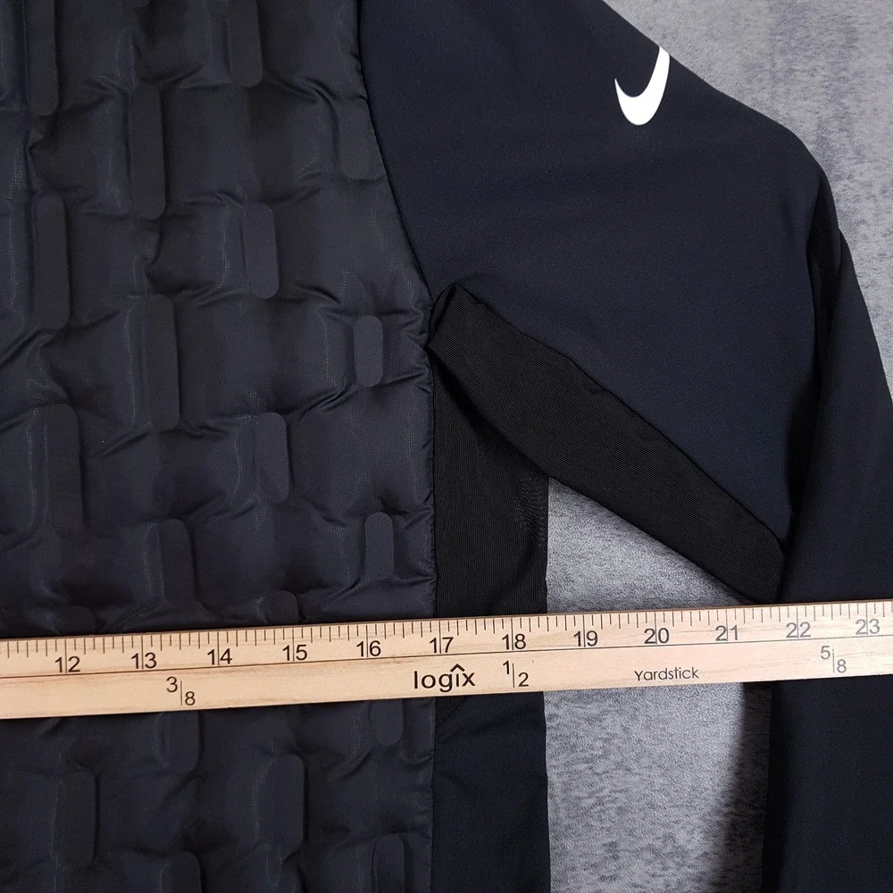 Nike selling therma